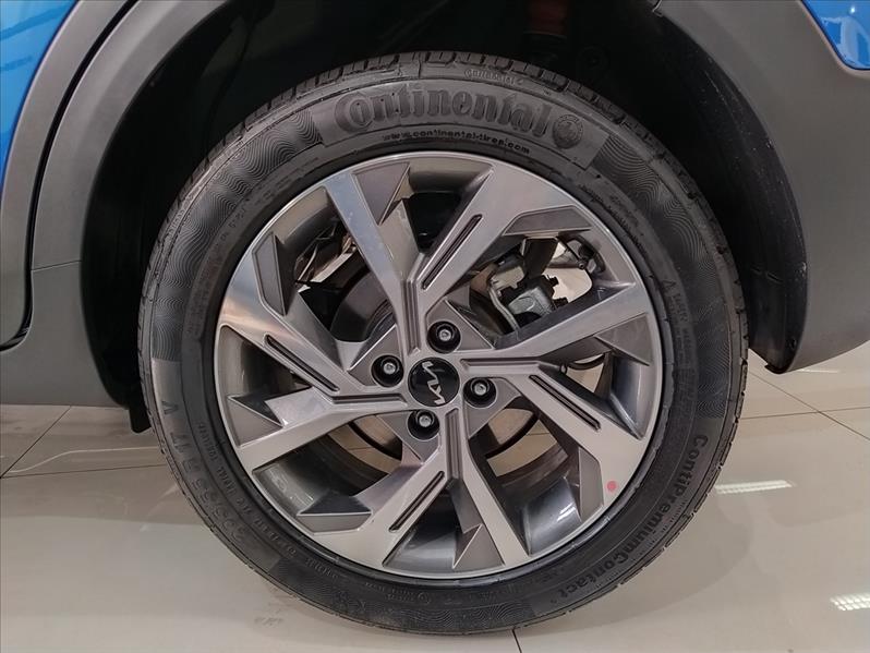 KIA STONIC - 14