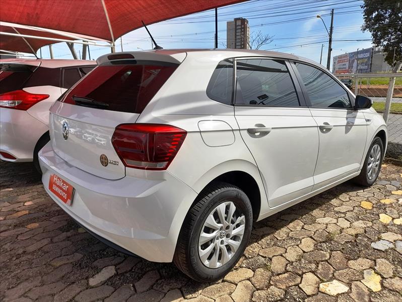 VOLKSWAGEN POLO - 4