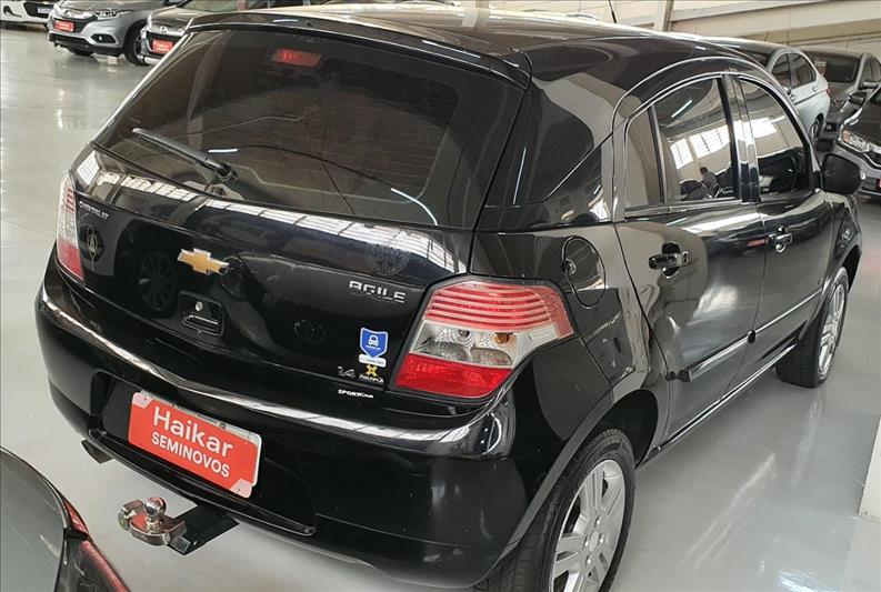 CHEVROLET AGILE - 8