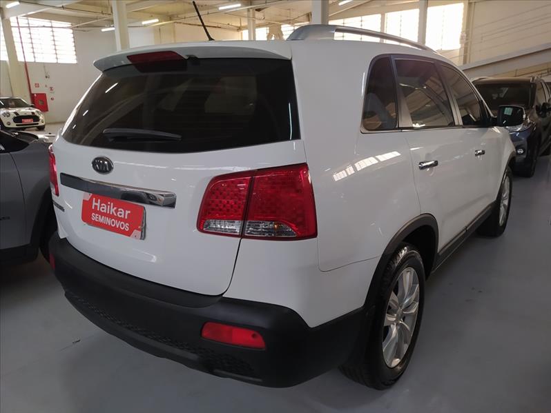 KIA SORENTO - 4