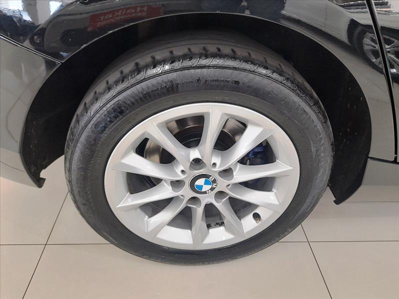 BMW 118I - 9