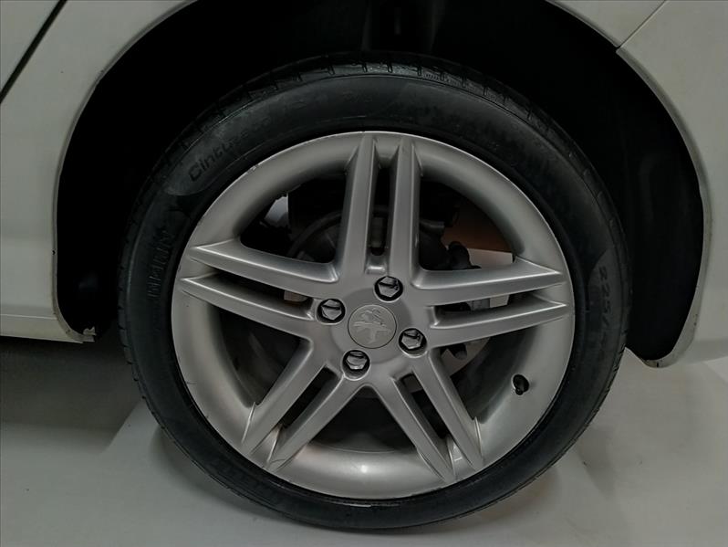 PEUGEOT 308 - 13