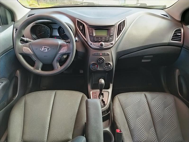 HYUNDAI HB20 - 8