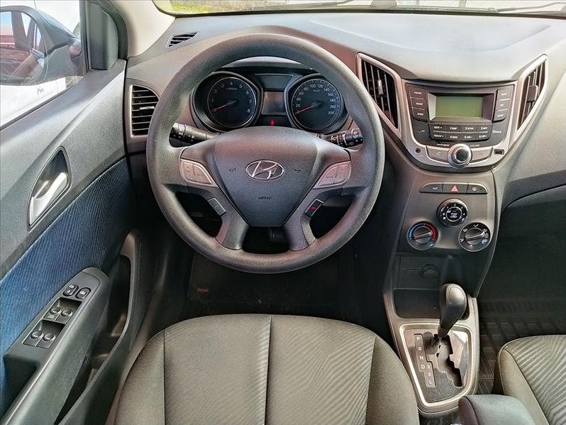 HYUNDAI HB20 - 9