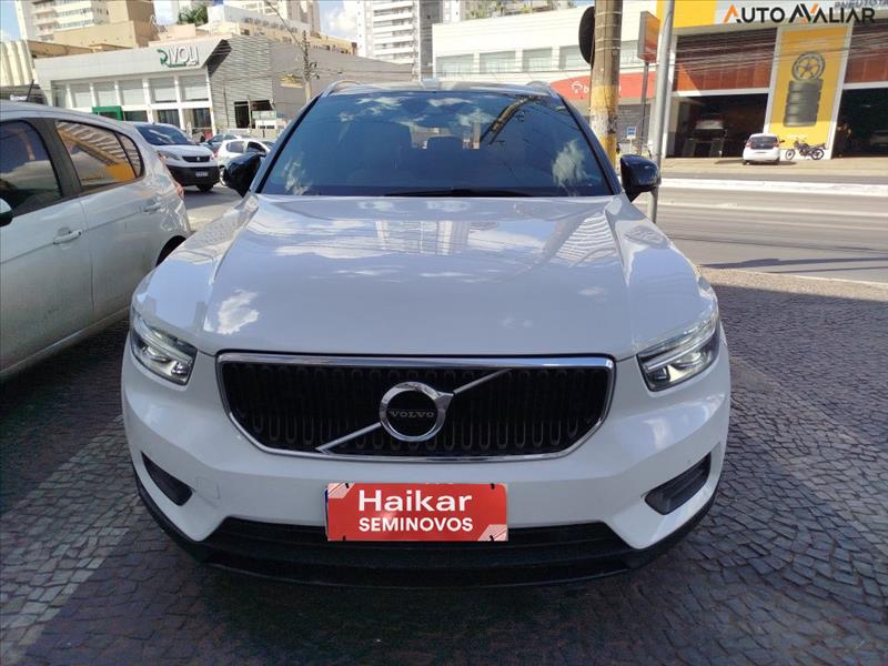 2.0 T5 Momentum AWD Geartronic