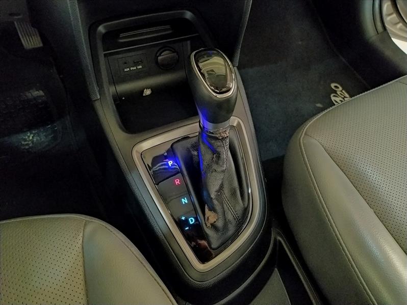 HYUNDAI HB20S - 10