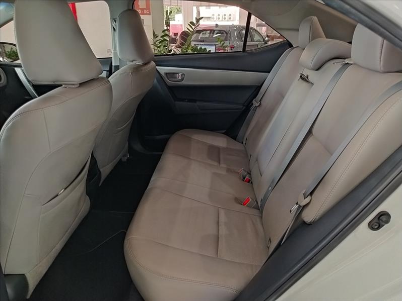 TOYOTA COROLLA - 7