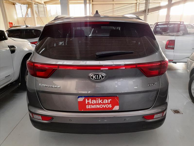 KIA SPORTAGE - 5