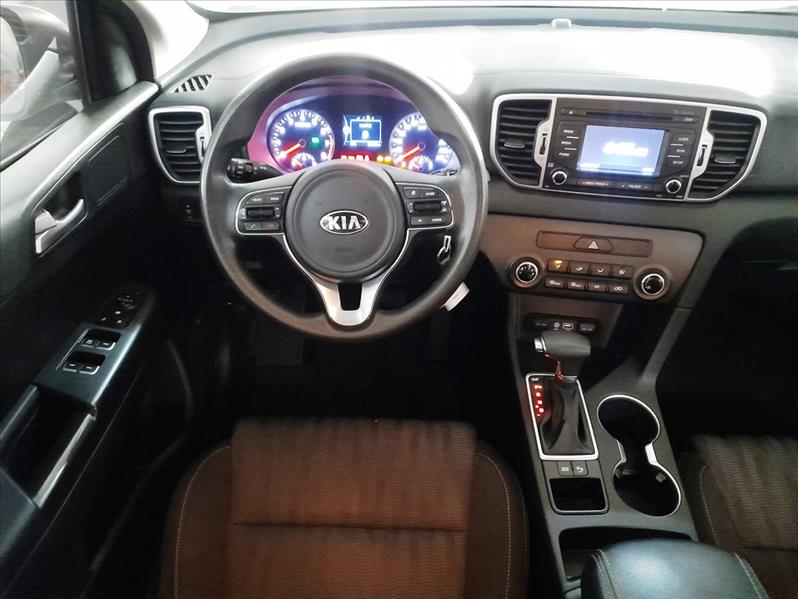 KIA SPORTAGE - 10