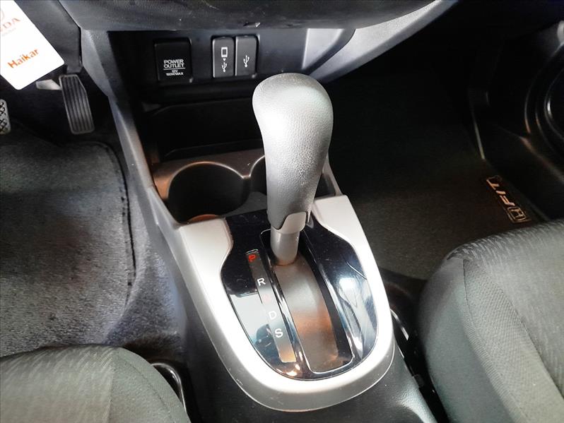 HONDA FIT - 10