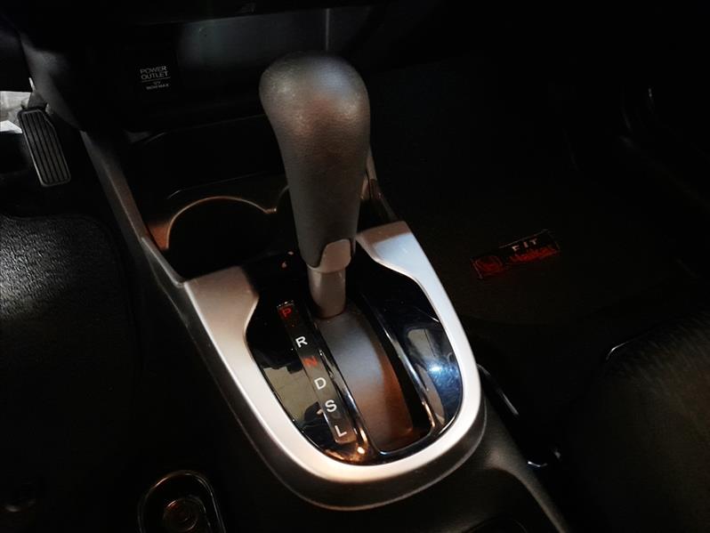 HONDA FIT - 9
