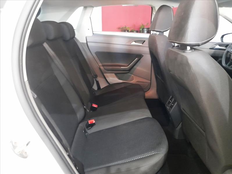 VOLKSWAGEN POLO - 6