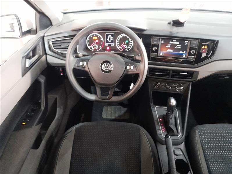 VOLKSWAGEN POLO - 8