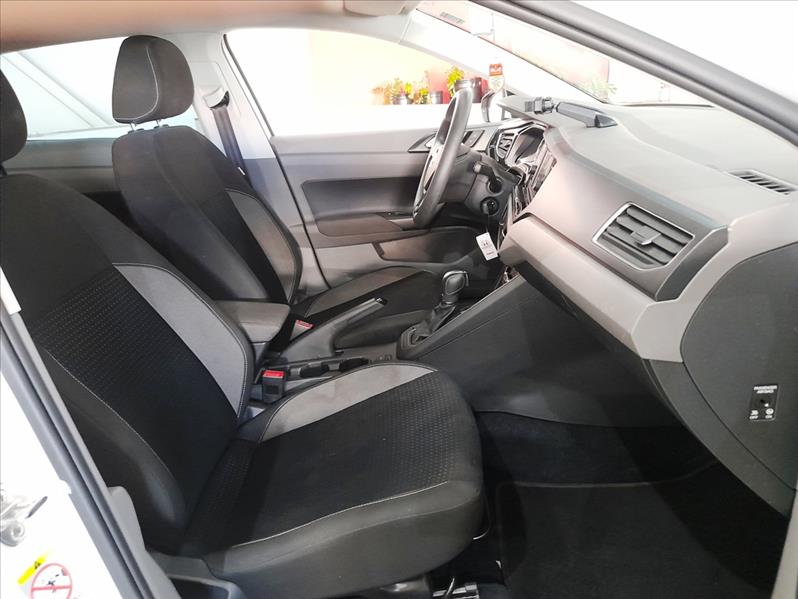 VOLKSWAGEN POLO - 9