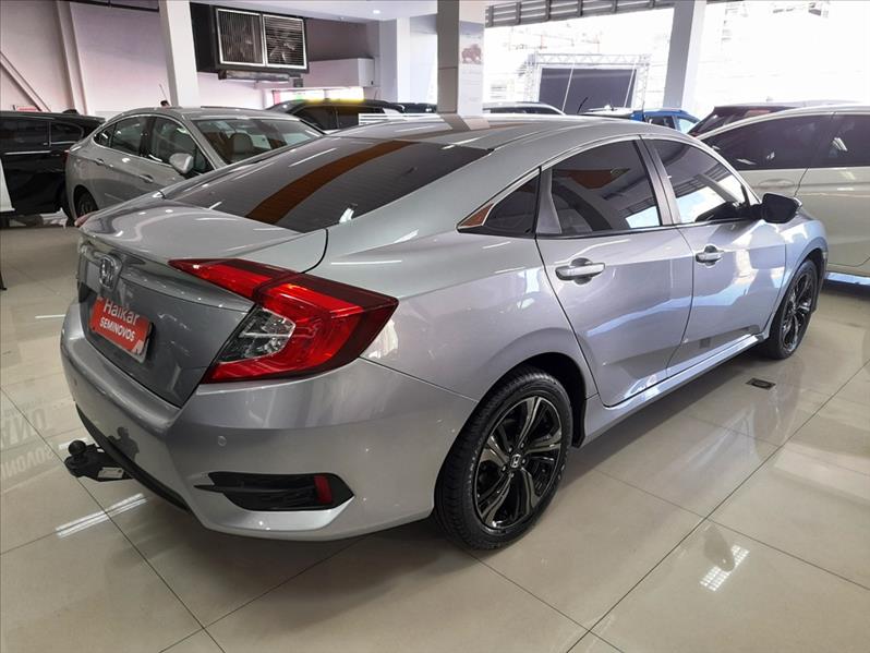 HONDA CIVIC - 4