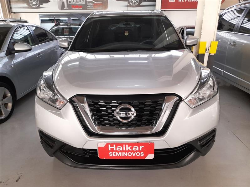 NISSAN KICKS - 2