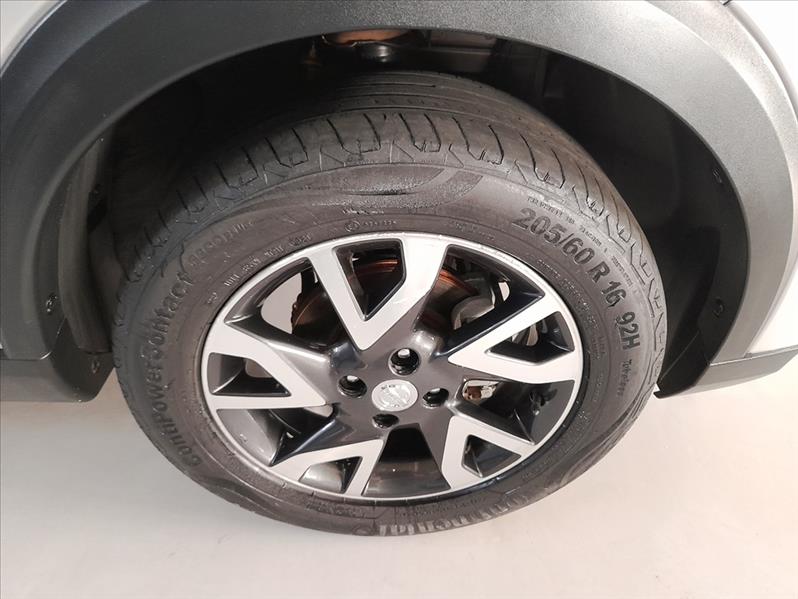 NISSAN KICKS - 10