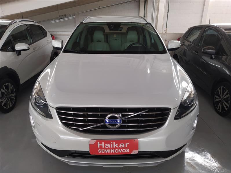 VOLVO XC60 - 2