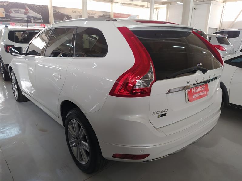 VOLVO XC60 - 6