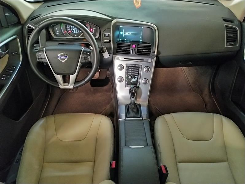 VOLVO XC60 - 9