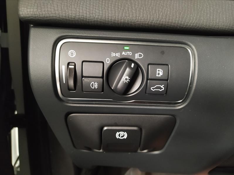 VOLVO XC60 - 15