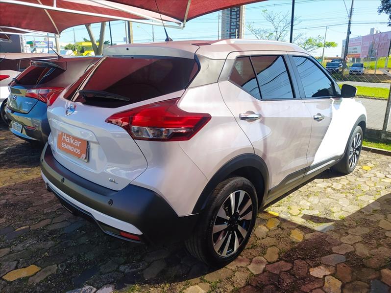 NISSAN KICKS - 4