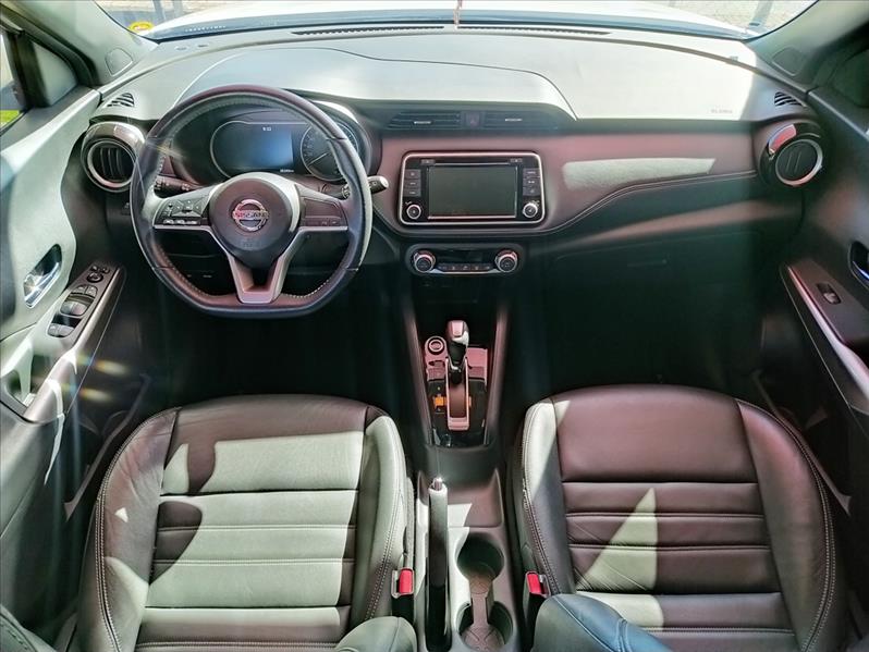 NISSAN KICKS - 8