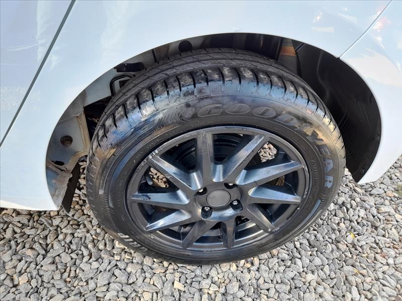HYUNDAI HB20 - 6