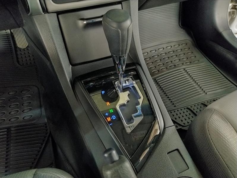 TOYOTA COROLLA - 10