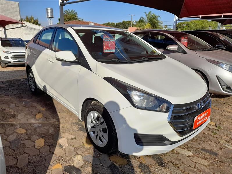 HYUNDAI HB20S - 3