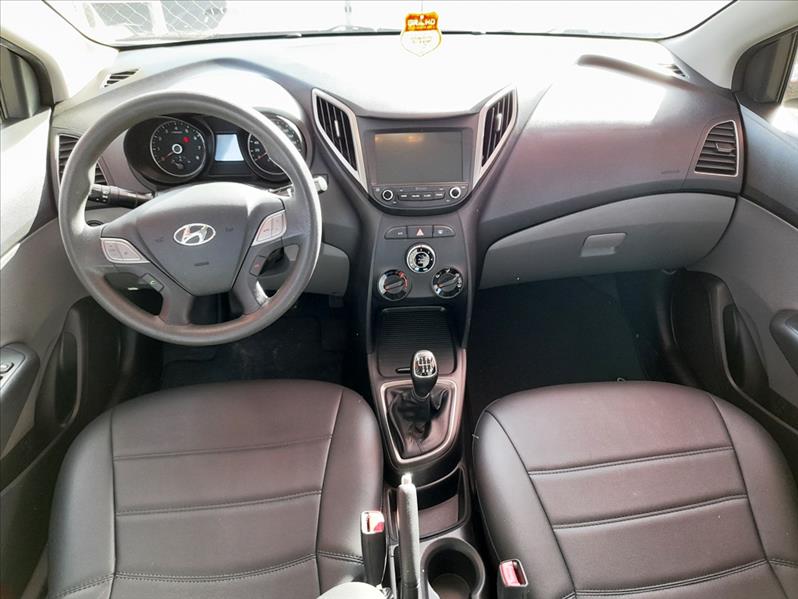 HYUNDAI HB20S - 9