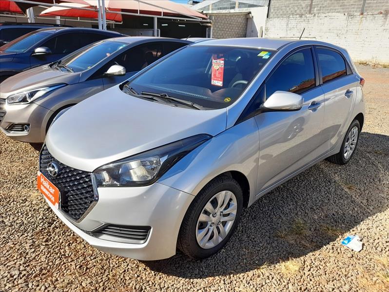 HYUNDAI HB20 - 1