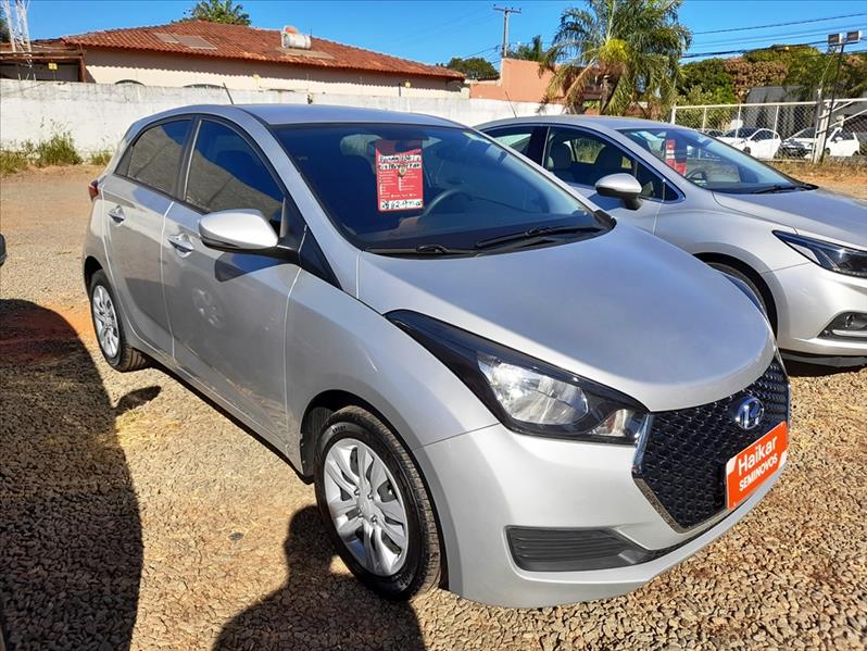 HYUNDAI HB20 - 3
