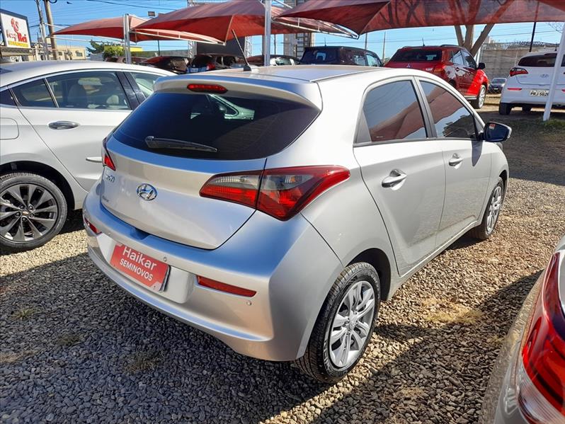 HYUNDAI HB20 - 4