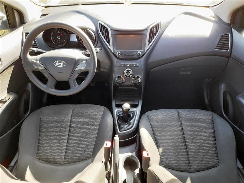 HYUNDAI HB20 - 7