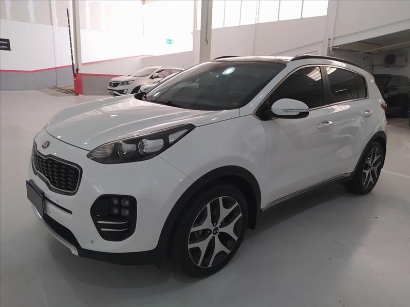 KIA SPORTAGE - 1
