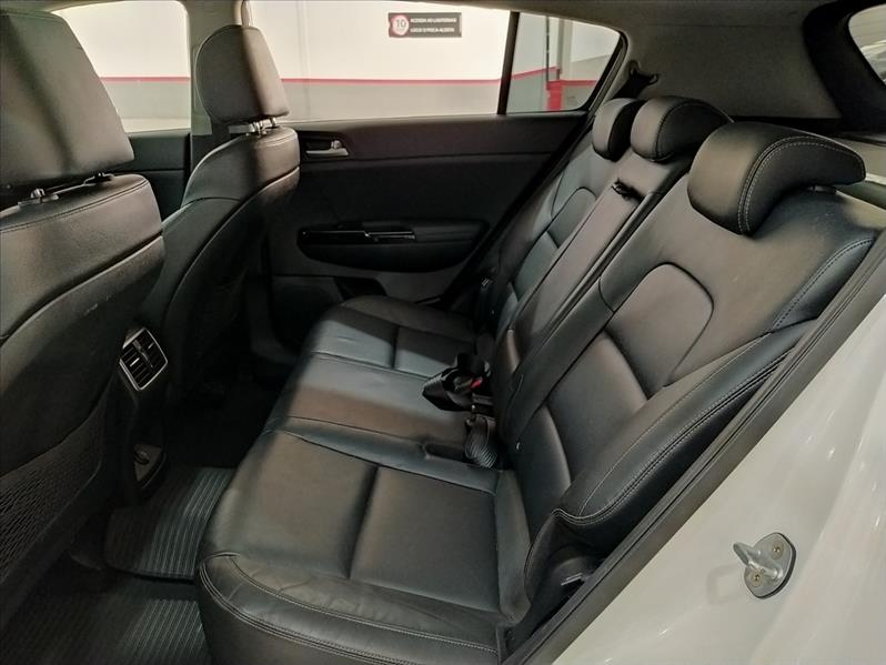 KIA SPORTAGE - 7