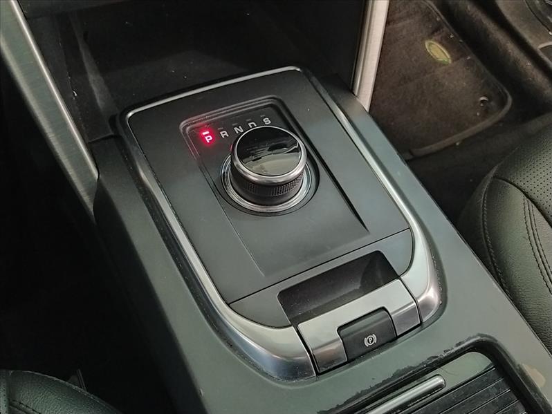 LAND ROVER DISCOVERY SPORT - 11