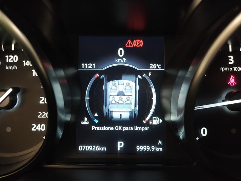 LAND ROVER DISCOVERY SPORT - 12