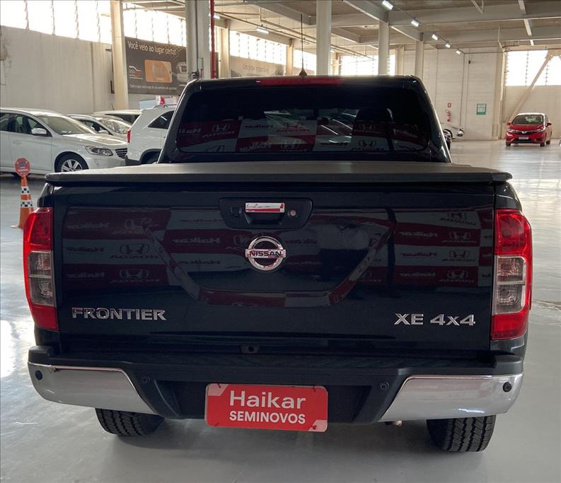 NISSAN FRONTIER - 8
