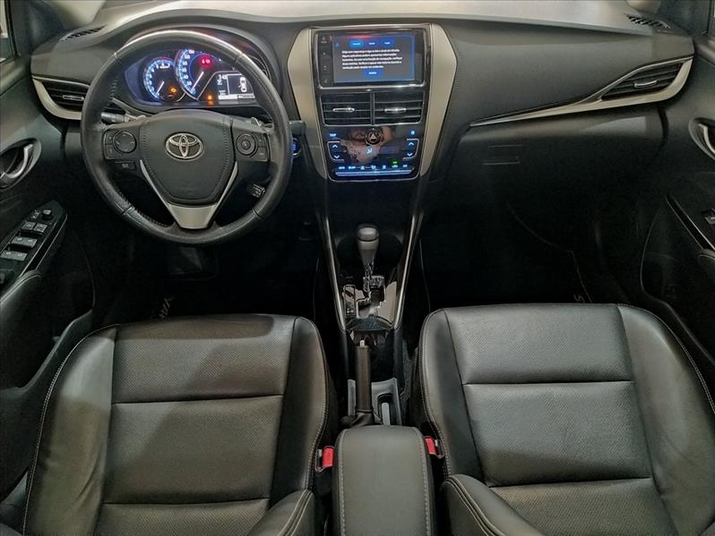 TOYOTA YARIS - 9