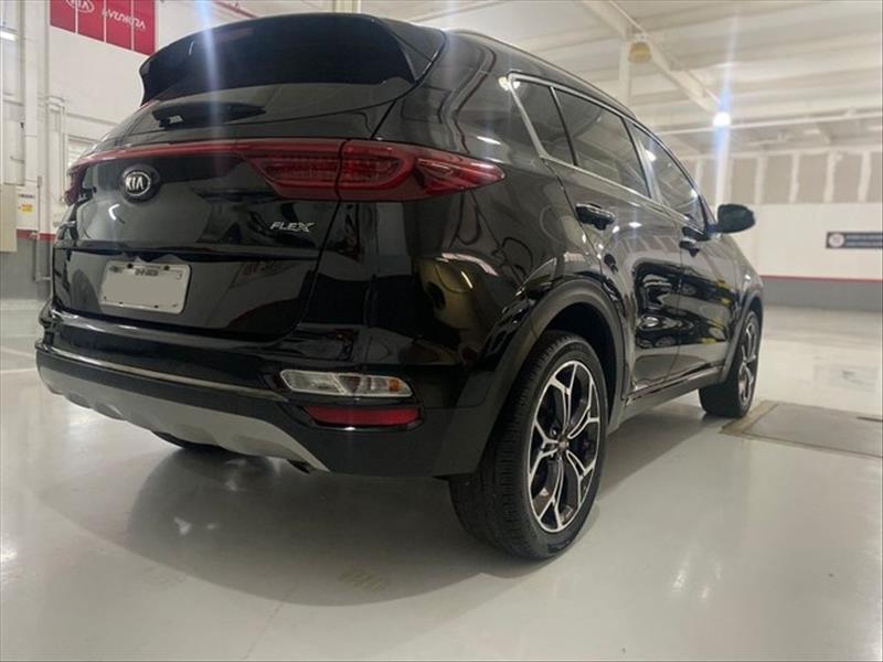 KIA SPORTAGE - 4