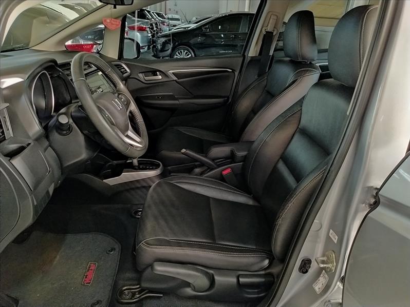 HONDA WR-V - 8
