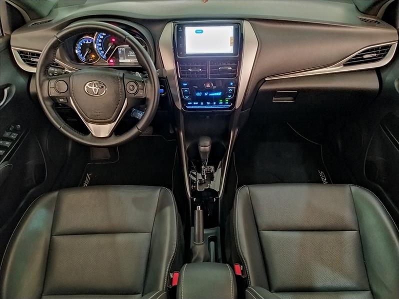TOYOTA YARIS - 9