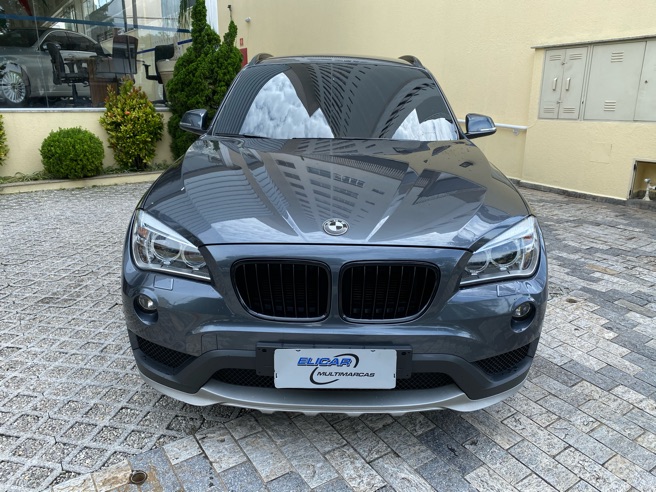 BMW-X1-2.0 16V TURBO SDRIVE20I 4P ACTIVEFLEX AUTOMÁTICO BMW-X1-2.0 16V TURBO SDRIVE20I 4P ACTIVEFLEX AUTOMÁTICO