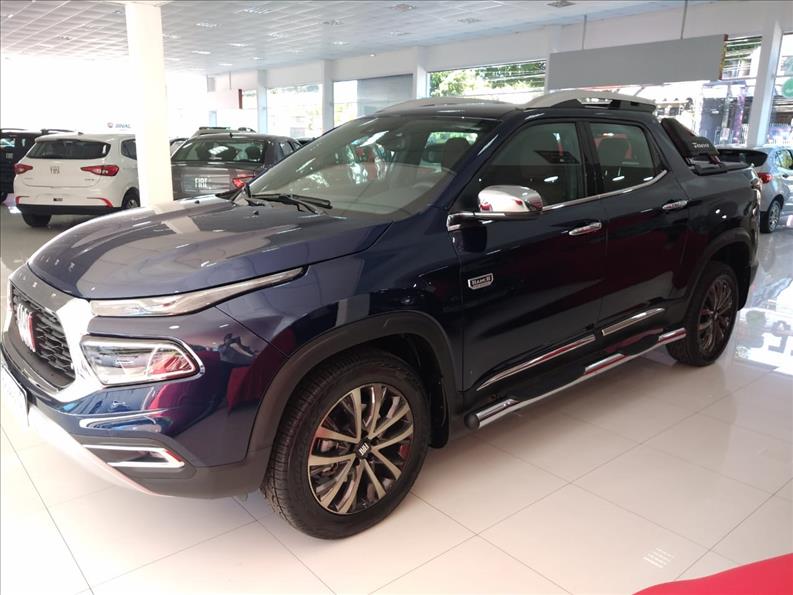 FIAT TORO 2.0 16V Turbo Ranch 4WD AT9