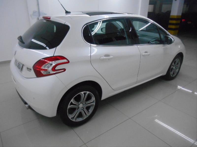 Peugeot 208 1.6 Griffe 16V