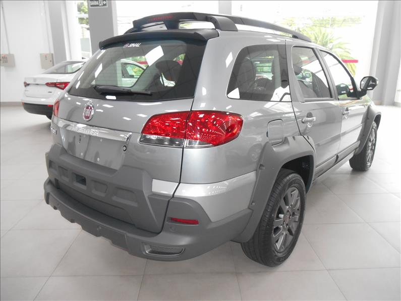 Fiat PALIO 1.8 MPI Adventure Weekend 16V