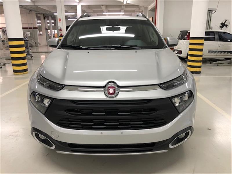 FIAT TORO 2.0 16V Turbo Freedom 4WD AT9