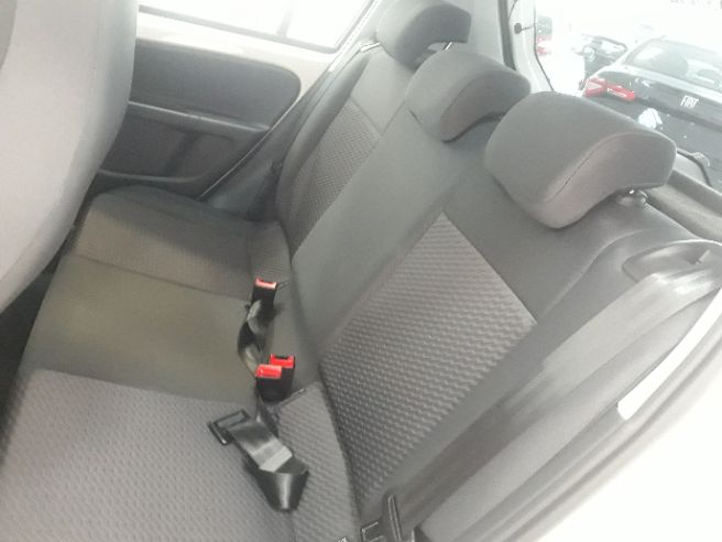 VOLKSWAGEN UP 1.0 MPI Move UP 12V